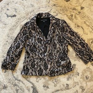 Madison Leigh Lace Blazer Size Small Black and Cream